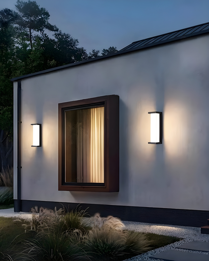 Amara Outdoor Wall Light