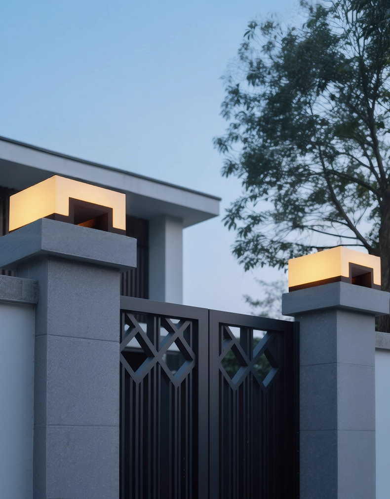 Arvos Solar Column Light