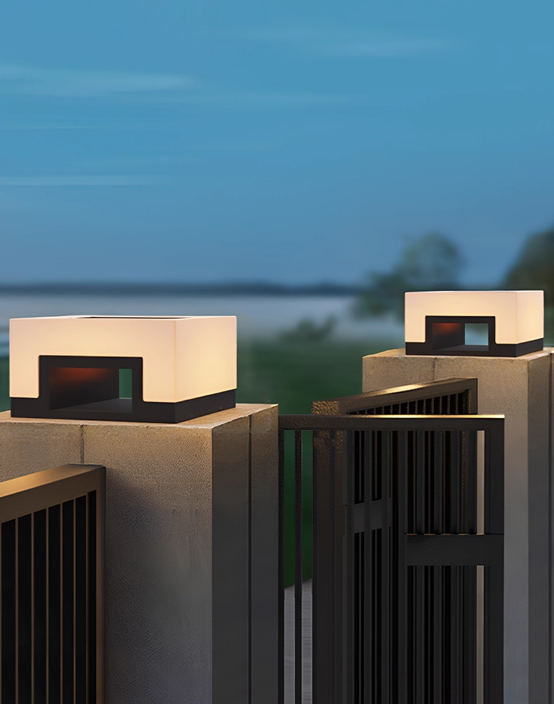 Arvos Solar Column Light