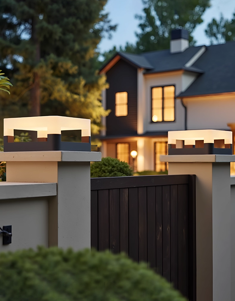 Axora Solar Column Light