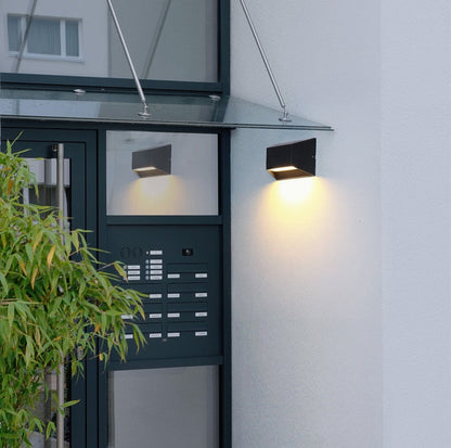 Baldwin Outdoor Wall Light