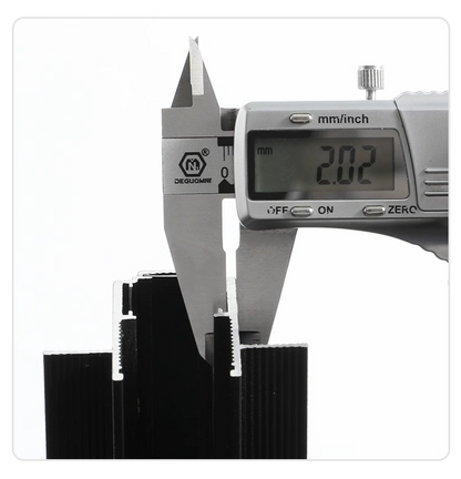 Lumec Magnetic Track Light