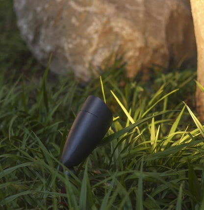 Brooke Lawn Spot Light