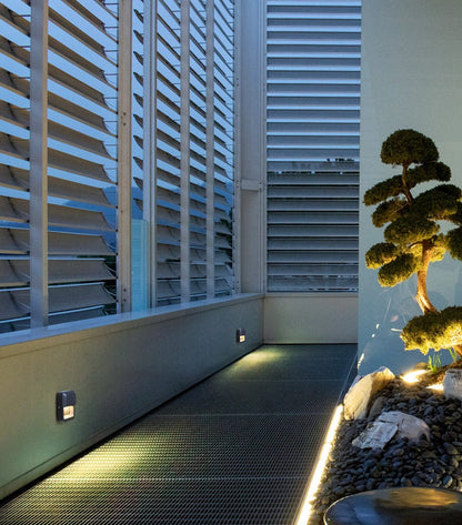 Chase Outdoor Step Light