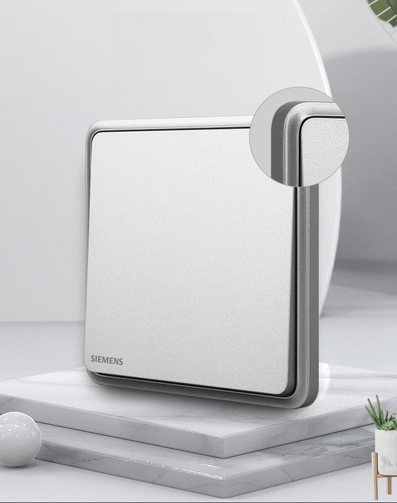 Coluna Series (Silver)