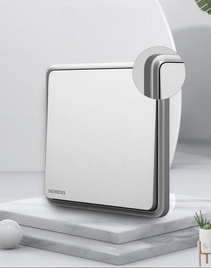 Coluna Series (Silver)