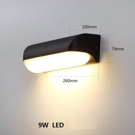 Dallas Outdoor Wall Light