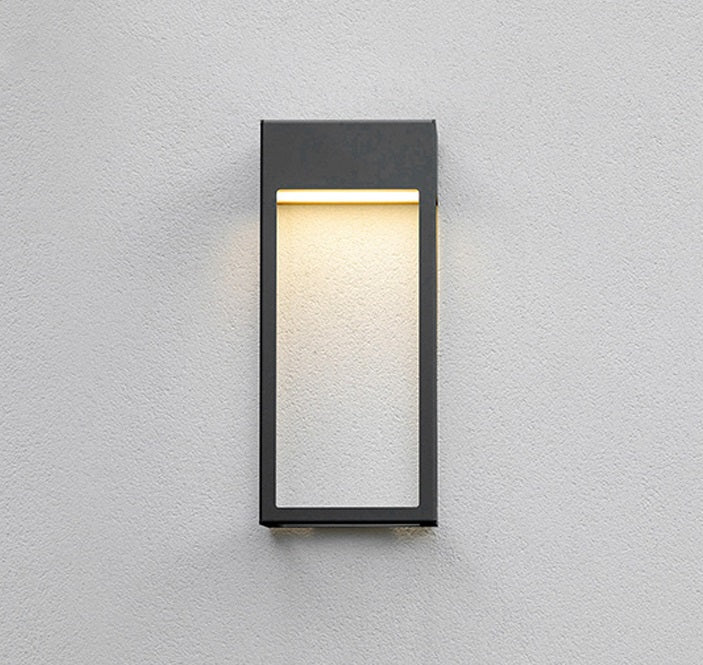 Deacon Wall Light