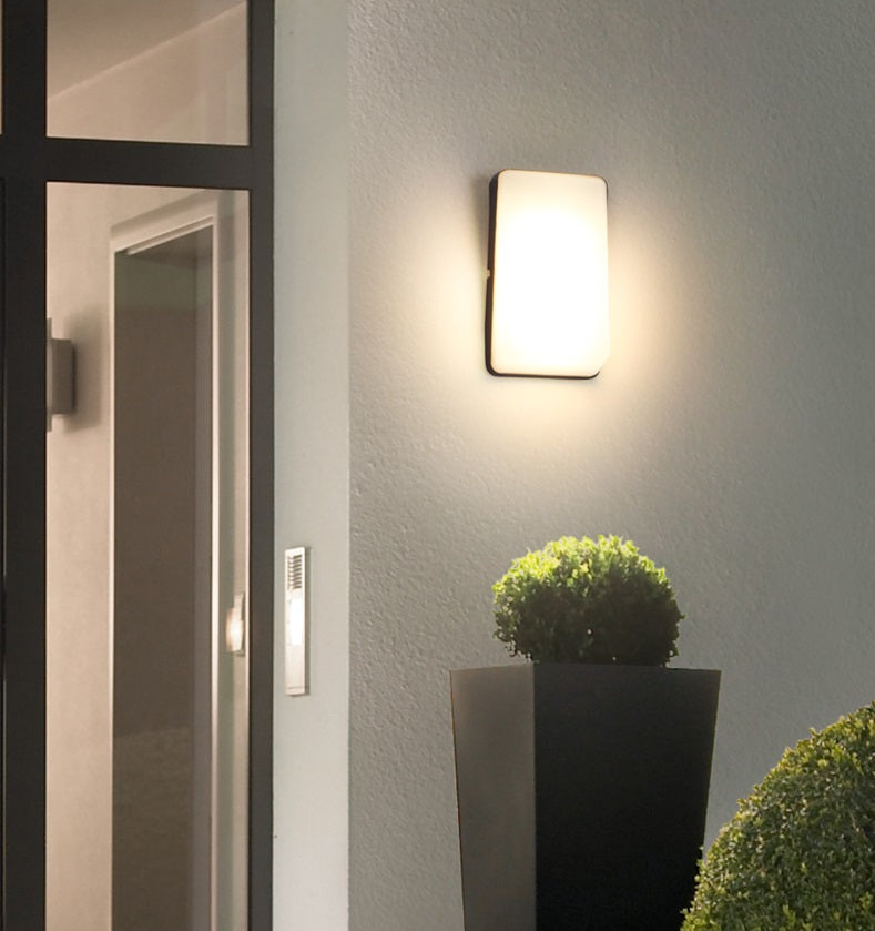 Fallon Outdoor Wall Light