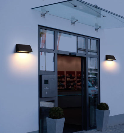 Fidel Outdoor Wall Light