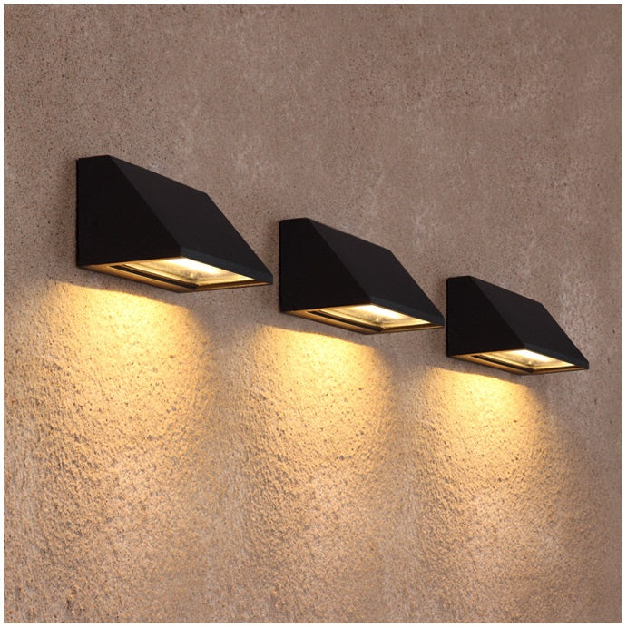 Fidel Outdoor Wall Light