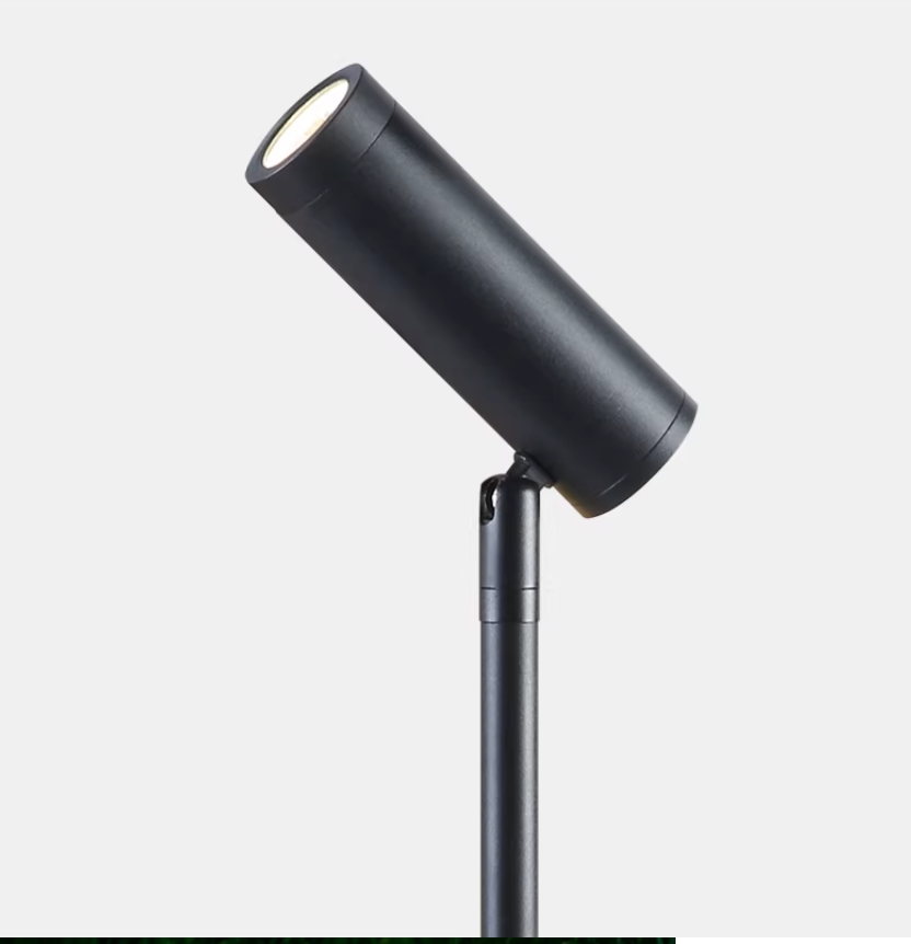 High Pole Lawn Light