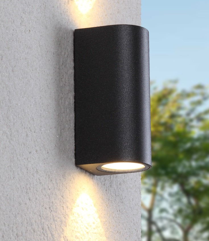 Larson Outdoor Wall Light