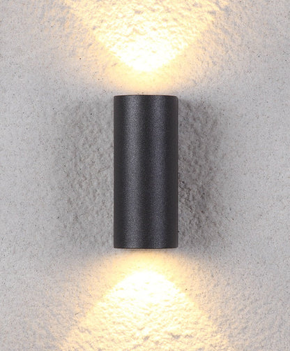 Larson Outdoor Wall Light