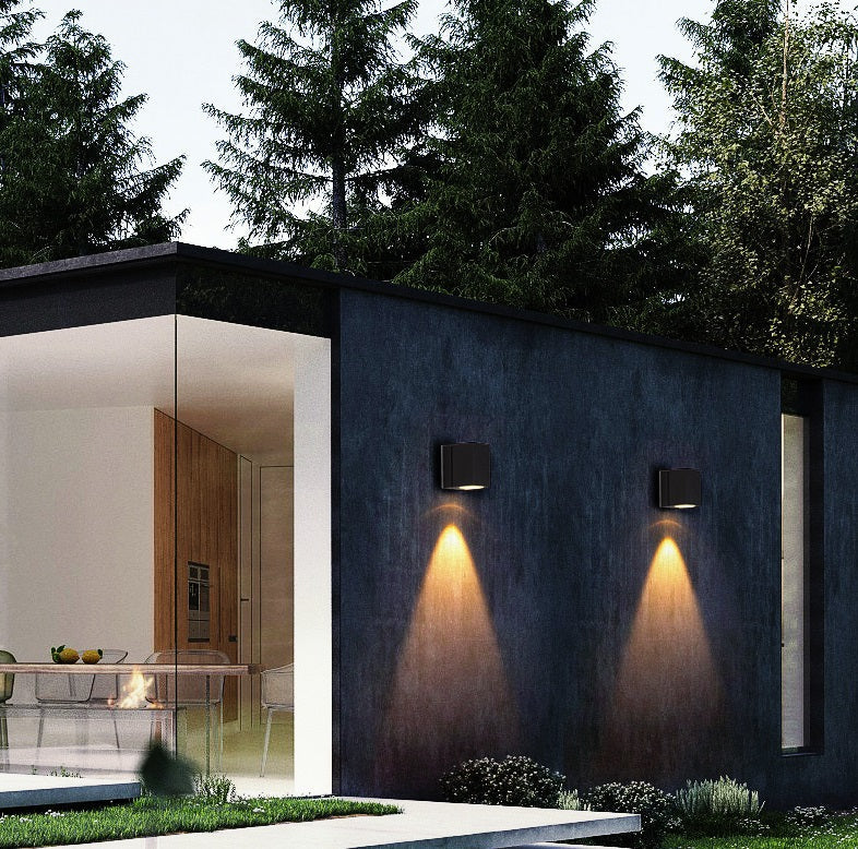 Levi Outdoor Wall Light