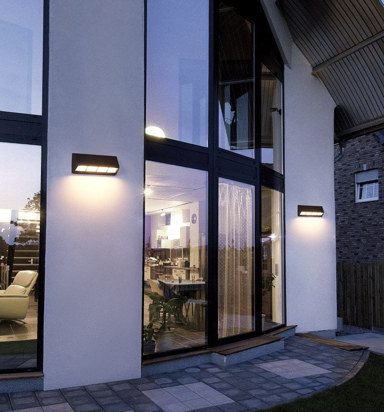 Maurice Outdoor Wall Light