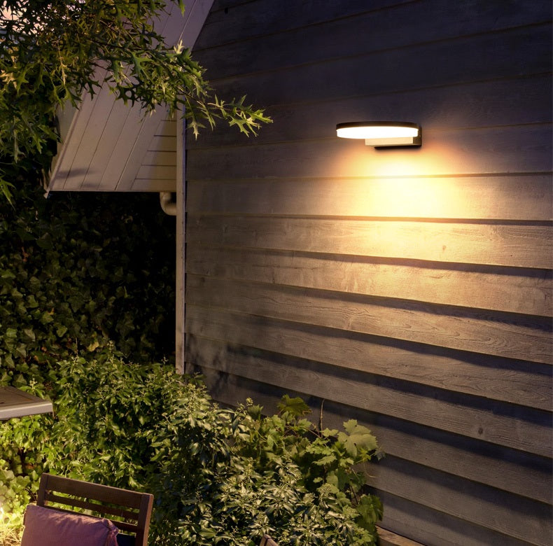 Maximo Outdoor Wall Light