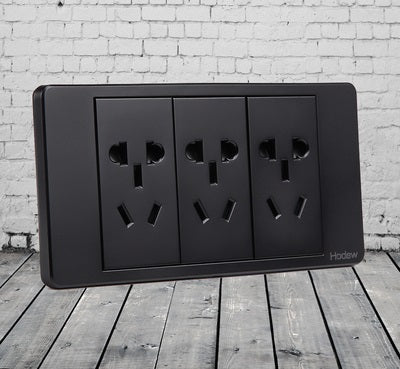 Mondo Retro Series (Black Noir)