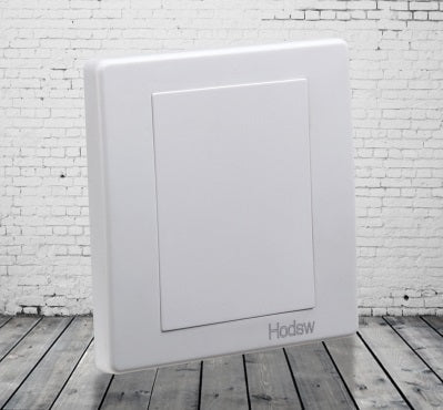 Mondo Retro Series (White w/ Black Dial)