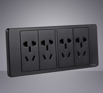 Mondo Retro Series (Black w/ Gold Dial)