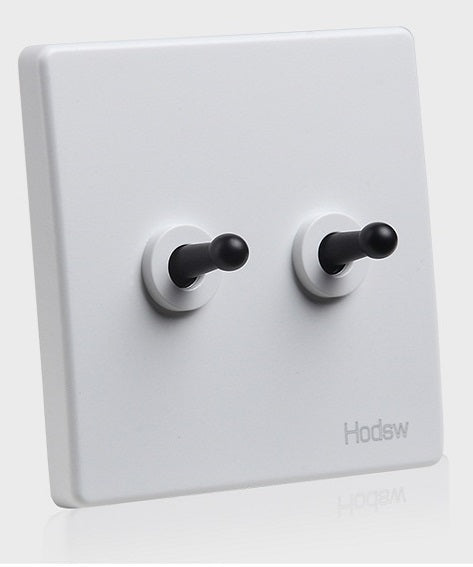 Mondo Retro Series (White w/ Black Dial)