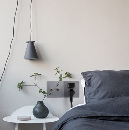 Mondo Retro Series (Silver w/ Gold Dial)