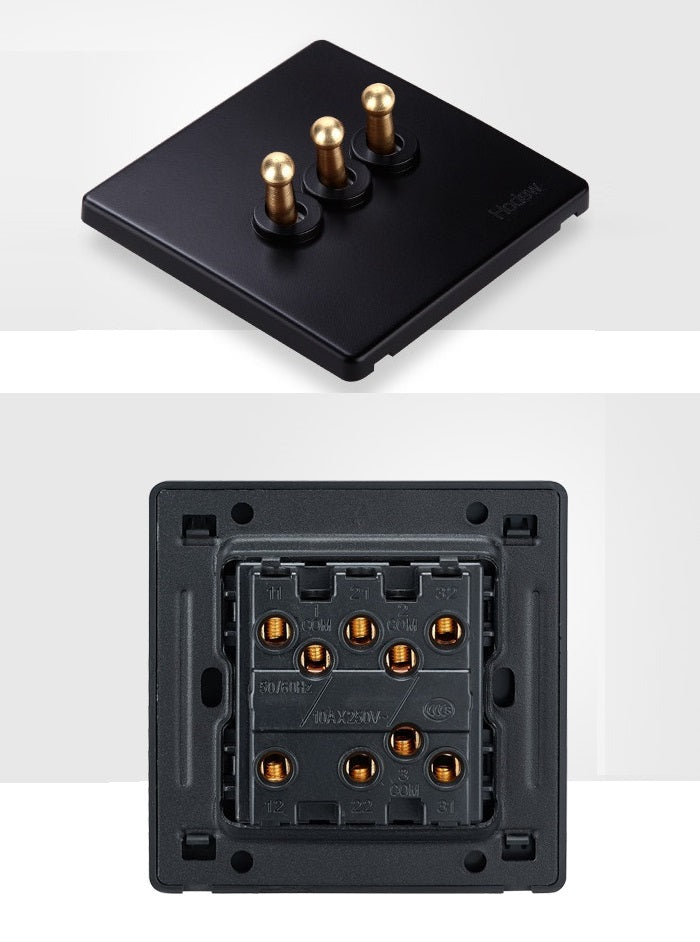 Mondo Retro Series (Black w/ Gold Dial)