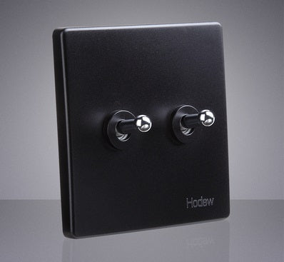 Mondo Retro Series (Black w/ Silver Dial)