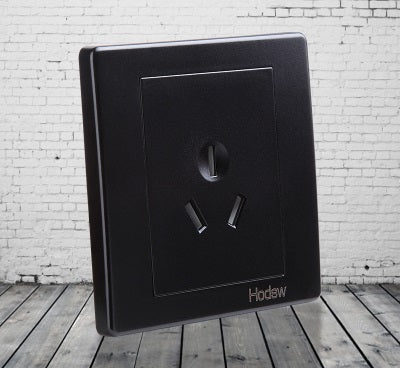 Mondo Retro Series (Black w/ Gold Dial)