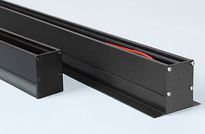 Outdoor Kenya Linear Wall Light