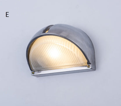 Retro Indoor/Outdoor Wall Sconce