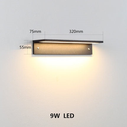 Roccio Outdoor Wall Light