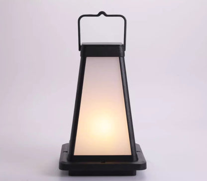 Skira Lawn Light