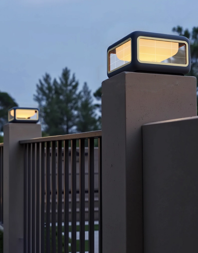 Stridon Solar Power Column Light