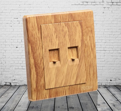 Baylor Series (Oak w/ Gold Dial)