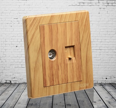 Baylor Series (Oak w/ Gold Dial)