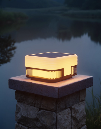 Verdanza Solar Column Light