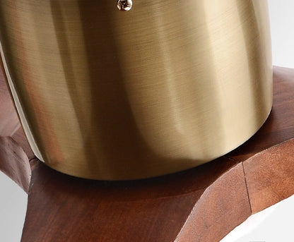 Verse Ceiling Fan with Light