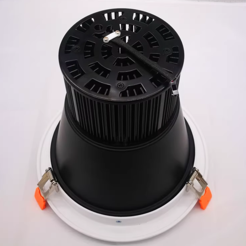 Vesyn Non-Glare Downlight