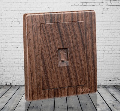 Mondo Retro Series (Walnut w/ Gold Dial)