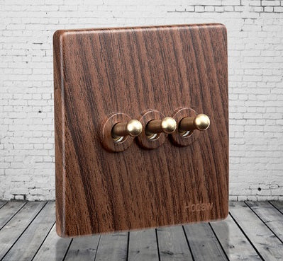 Mondo Retro Series (Walnut w/ Gold Dial)