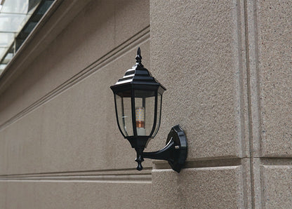Winslow Outdoor Wall Light