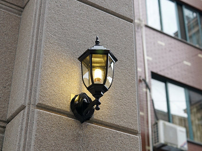 Winslow Outdoor Wall Light