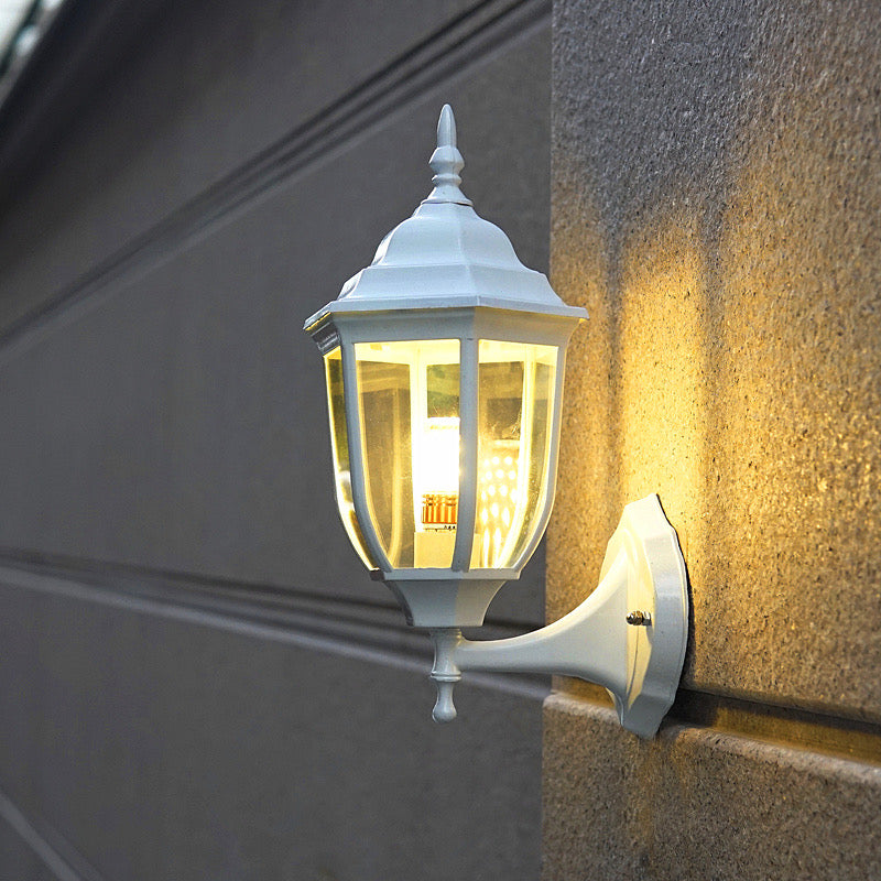 Winslow Outdoor Wall Light