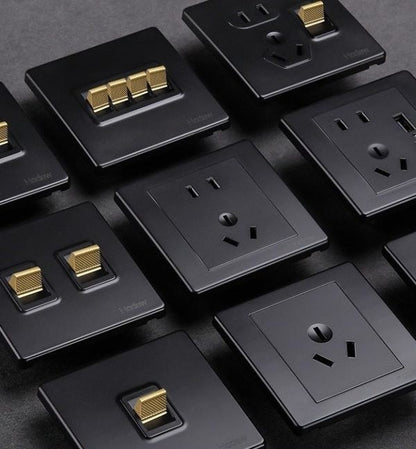 Quinton Series (Black w/ Gold Dial)