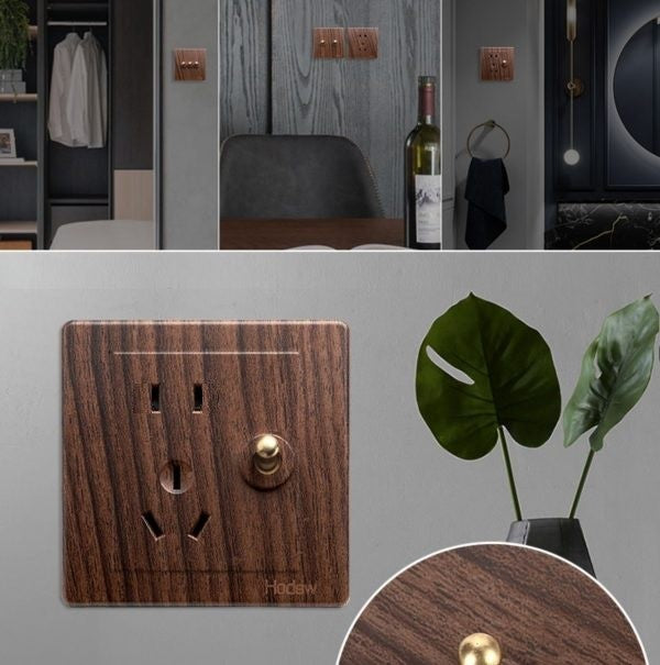 Mondo Retro Series (Walnut w/ Gold Dial)