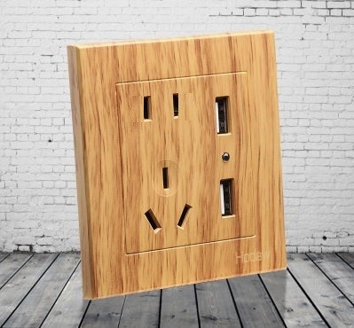 Mondo Retro Series (Oak w/ Gold Dial)